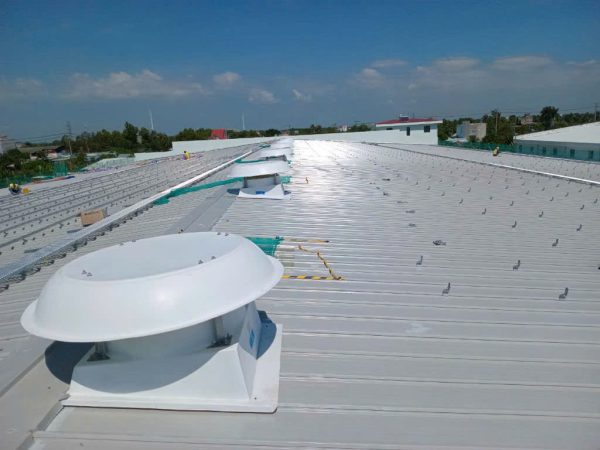 quạt hút mái công nghiệp