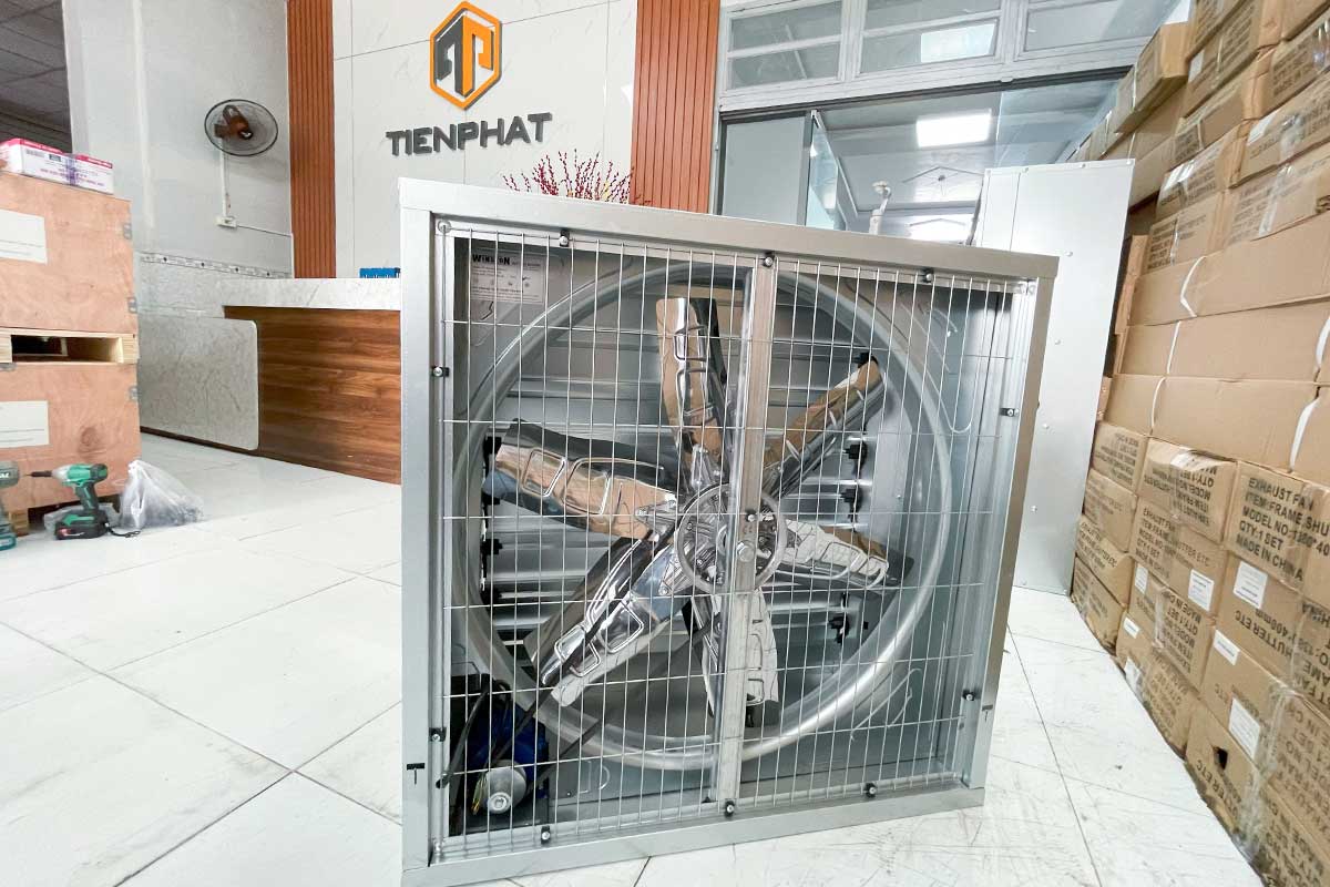 quạt hút công nghiệp 700x700